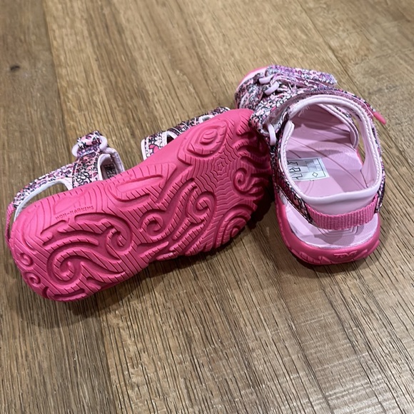 Kids Teva Tirra Floral Sandals - Toddler Size 8.  NWT - Picture 8 of 9